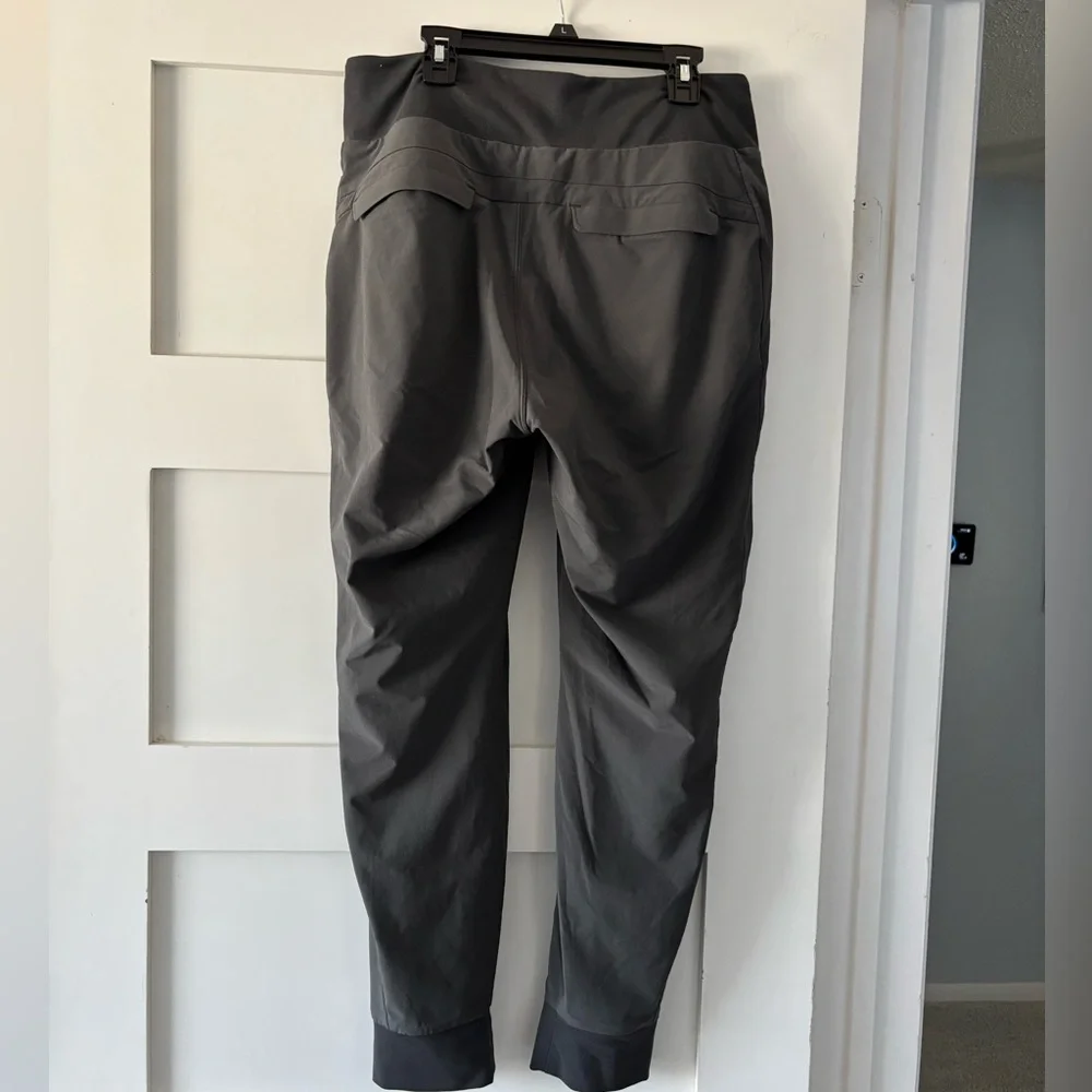 Gray Jogger Sweat Pants - Picture 2 of 3